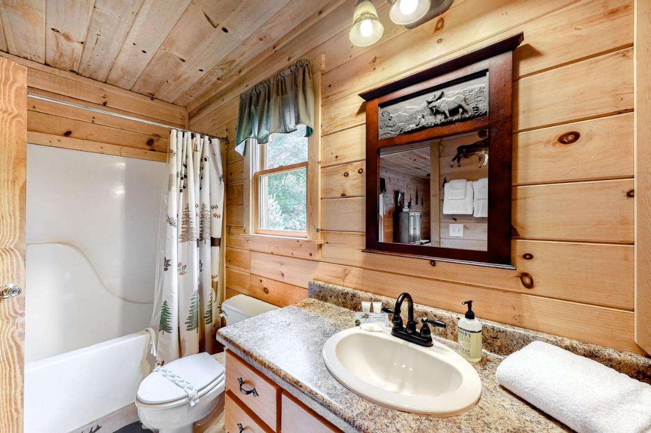 Bucky And Doe Doe'S Place Kiker Extérieur photo